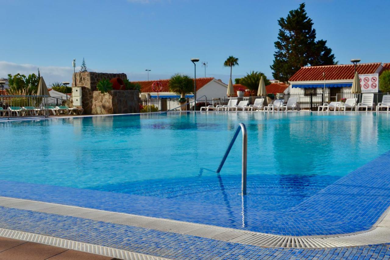 Bungalow En Playa Del Ingles المظهر الخارجي الصورة